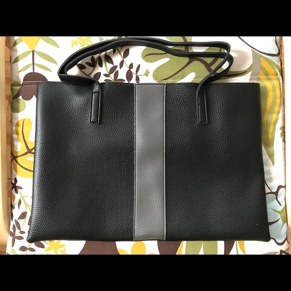 Vince Camuto Luck bag